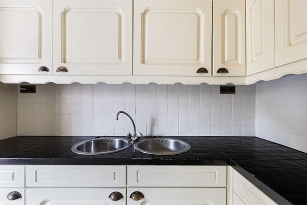 Foto - Verkocht onder voorbehoud: Wonen vlakbij het centrum van Klundert!